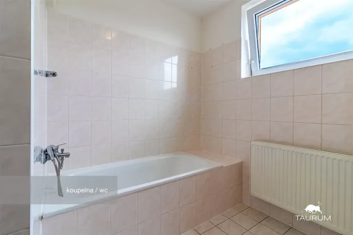 Prodej bytu 2+kk, Tymákov, 52 m2