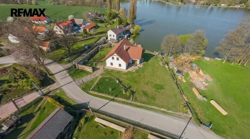 Prodej pozemku pro bydlení, Sedlec-Prčice - Vrchotice, 2006 m2