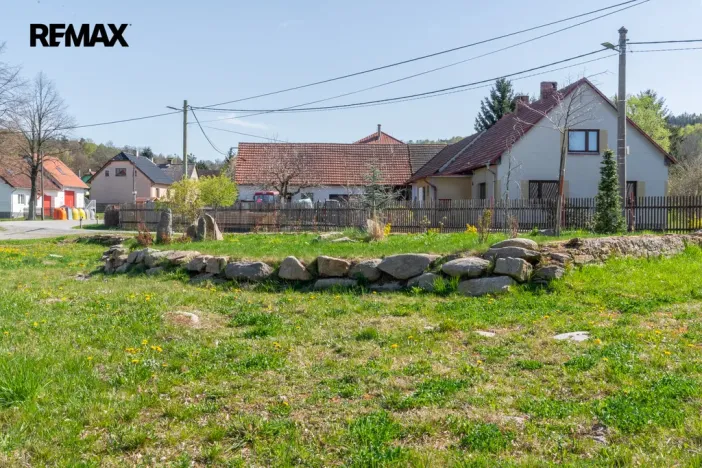 Prodej pozemku pro bydlení, Sedlec-Prčice - Vrchotice, 2006 m2