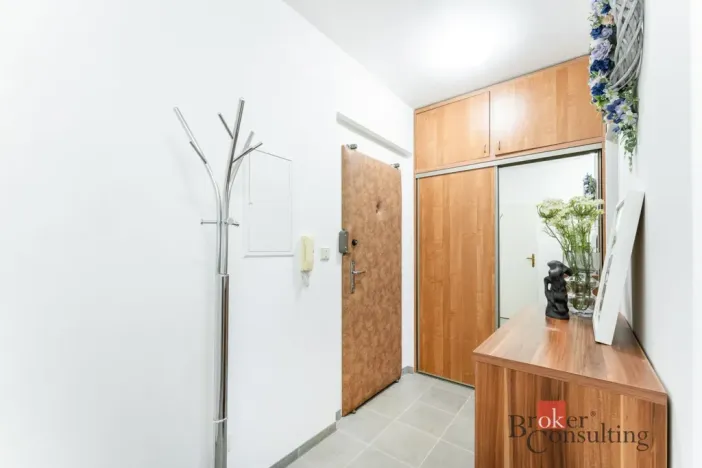Prodej bytu 2+kk, Praha - Stodůlky, Běhounkova, 67 m2