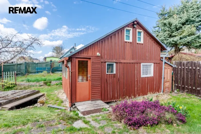 Prodej zahrady, Lom, 522 m2