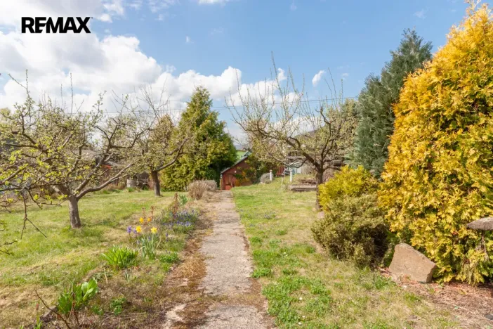 Prodej zahrady, Lom, 522 m2