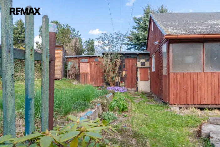 Prodej zahrady, Lom, 522 m2