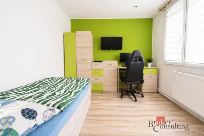 Prodej bytu 4+1, Zbůch, U Vlečky, 84 m2