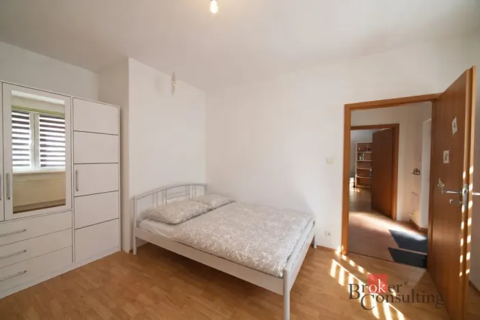 Prodej rodinného domu, Líšťany, V Poustkách, 85 m2