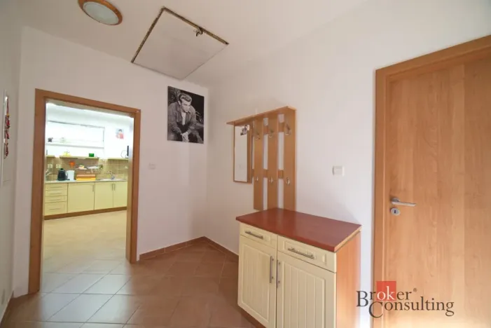 Prodej rodinného domu, Líšťany, V Poustkách, 85 m2