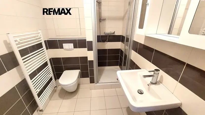 Pronájem bytu 1+kk, Slavkov u Brna, 35 m2