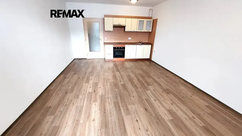 Pronájem bytu 1+kk, Slavkov u Brna, 35 m2