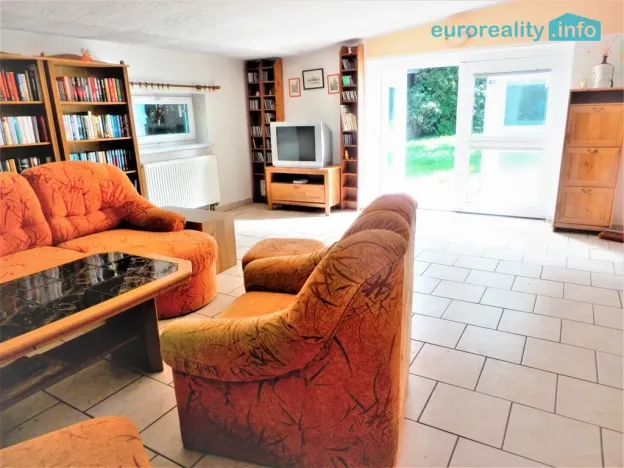 Prodej rodinného domu, Dolní Břežany - Zálepy, Úzká, 195 m2