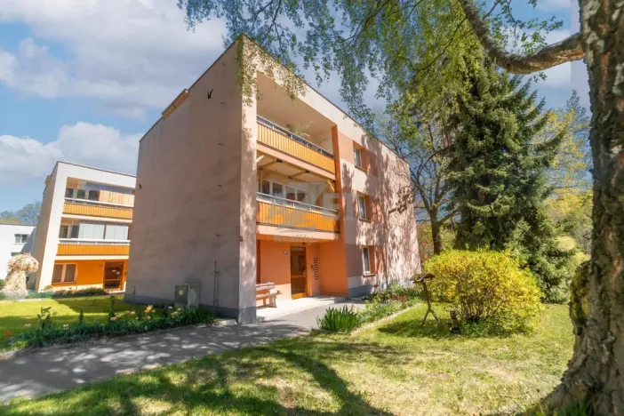 Prodej bytu 2+kk, Orlová - Lutyně, Květinová, 53 m2