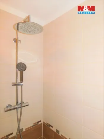 Pronájem bytu 2+1, Cheb, Svobody, 63 m2