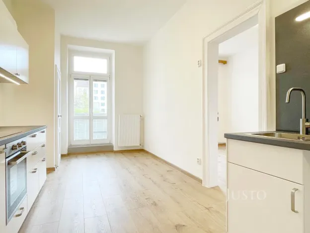 Pronájem bytu 3+1, Praha - Libeň, Sokolovská, 79 m2
