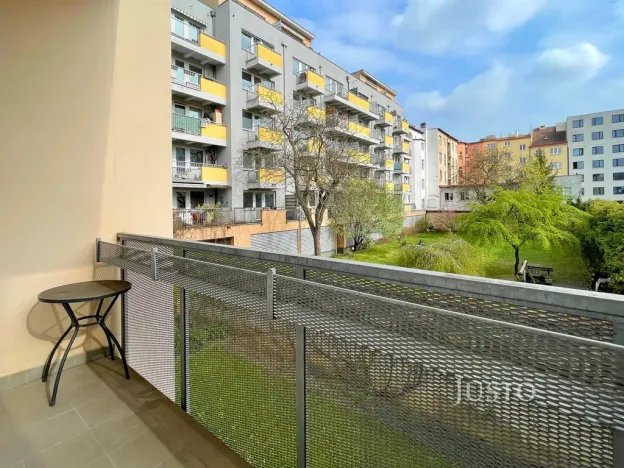 Pronájem bytu 3+1, Praha - Libeň, Sokolovská, 79 m2