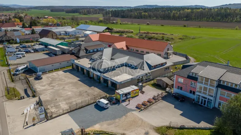 Pronájem obchodního prostoru, Sukorady, 330 m2
