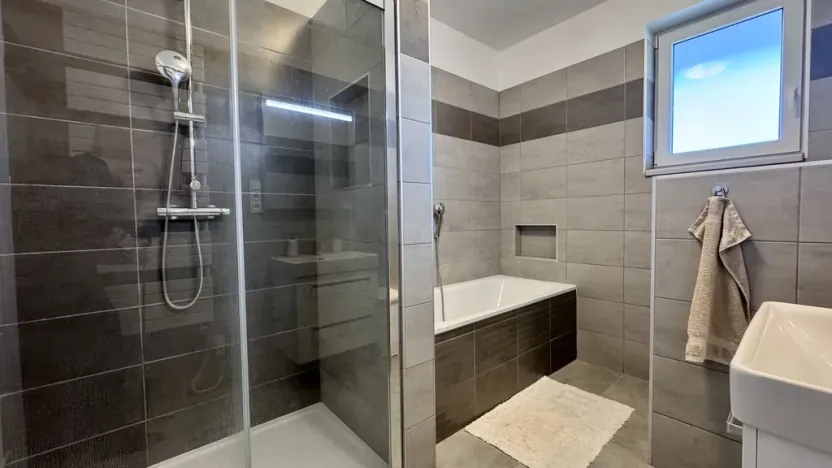 Pronájem rodinného domu, Velký Osek, Klímova, 97 m2