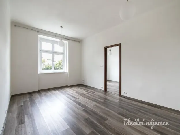 Pronájem bytu 2+kk, Praha - Nusle, Pod lázní, 47 m2
