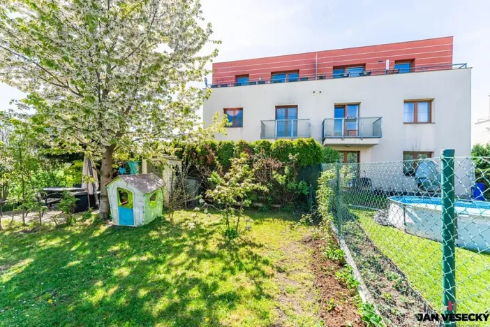 Prodej bytu 3+kk, Praha - Třeboradice, Špeciánova, 74 m2
