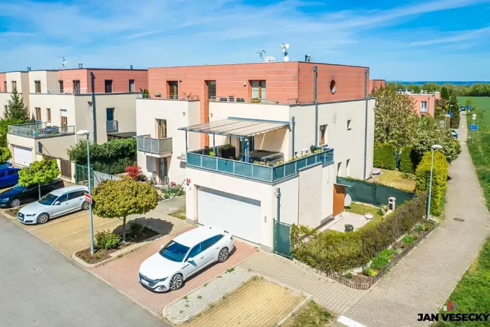 Prodej bytu 3+kk, Praha - Třeboradice, Špeciánova, 74 m2