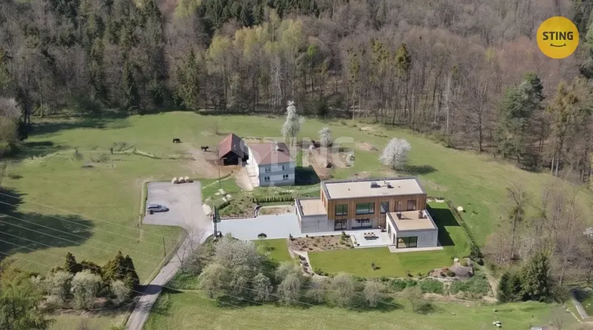 Prodej rodinného domu, Vělopolí, 240 m2