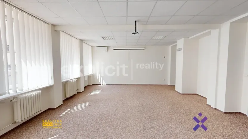 Pronájem kanceláře, Zlín, Zarámí, 50 m2