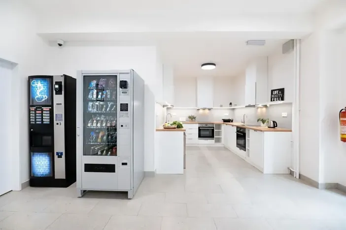 Pronájem bytu 1+kk, Praha - Vysočany, Lisabonská, 20 m2