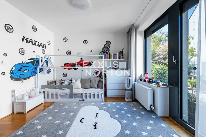 Prodej rodinného domu, Praha - Dejvice, V Šáreckém údolí, 337 m2