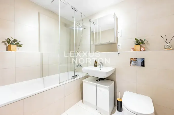 Prodej bytu 4+kk, Praha - Strašnice, Zvěřinova, 107 m2