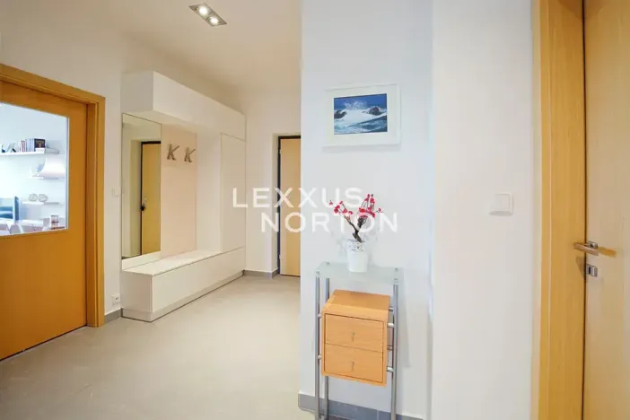 Pronájem bytu 4+kk, Praha - Jinonice, V zářezu, 121 m2