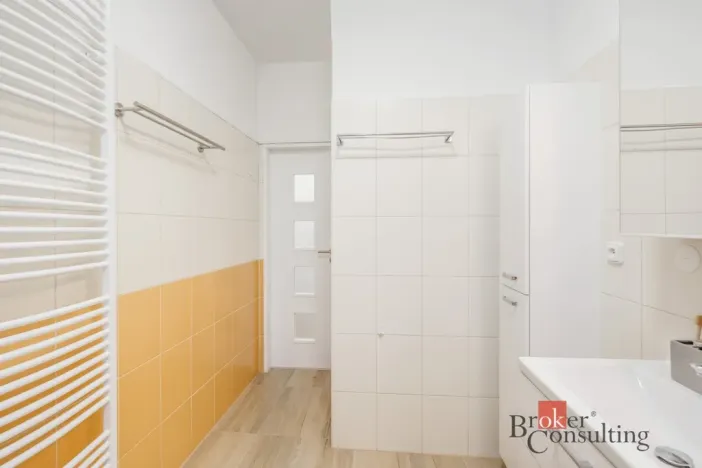 Prodej bytu 3+1, Praha - Modřany, Mráčkova, 62 m2