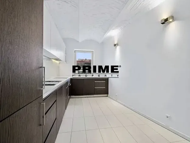 Pronájem bytu 3+1, Praha - Bubeneč, U akademie, 130 m2