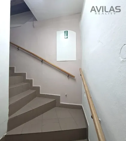 Pronájem kanceláře, Benešov, Masarykovo náměstí, 58 m2