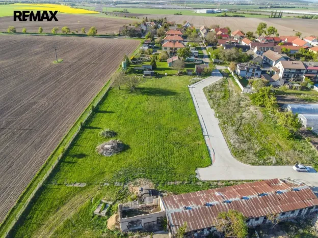 Prodej pozemku pro bydlení, Vykáň, 988 m2