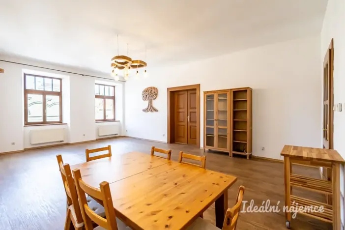 Pronájem bytu 2+1, České Budějovice - České Budějovice 1, Krajinská, 92 m2
