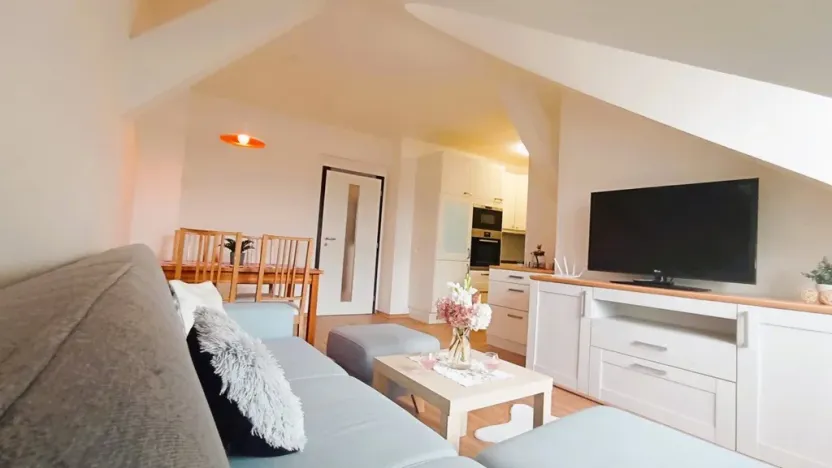 Pronájem bytu 3+kk, České Budějovice - České Budějovice 3, Riegrova, 70 m2