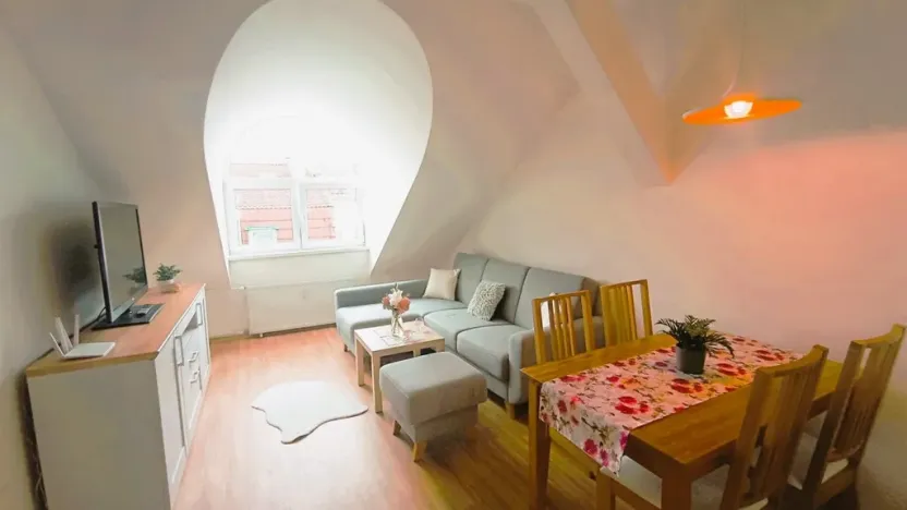 Pronájem bytu 3+kk, České Budějovice - České Budějovice 3, Riegrova, 70 m2