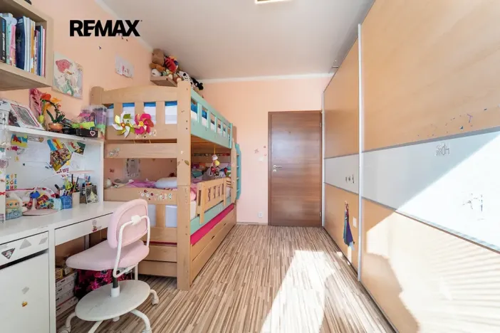 Prodej bytu 3+kk, Nupaky, Za Hotelem, 88 m2