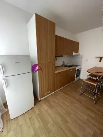 Pronájem bytu 2+kk, Olomouc, Topolová, 40 m2