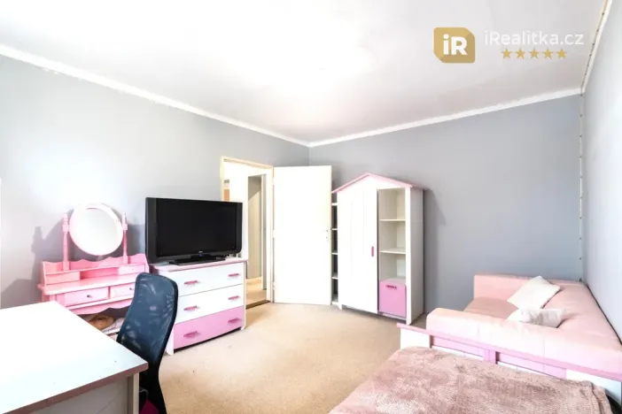 Prodej bytu 2+1, Pardubice - Zelené Předměstí, kpt. Nálepky, 56 m2