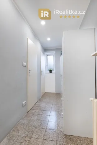 Prodej bytu 2+1, Pardubice - Zelené Předměstí, kpt. Nálepky, 56 m2