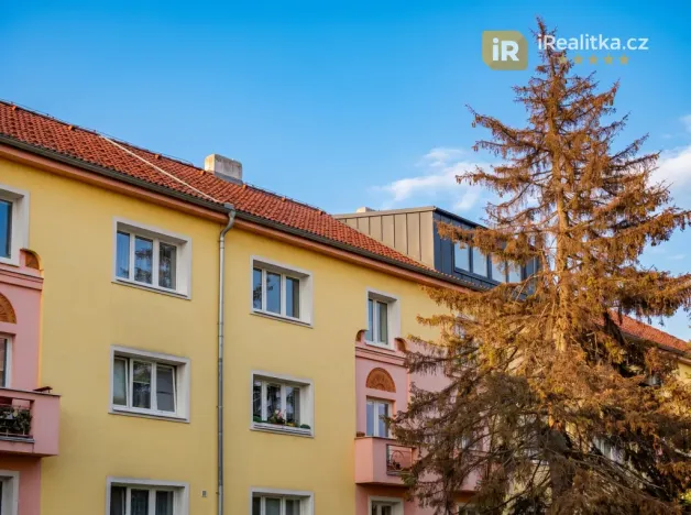Prodej bytu 2+1, Pardubice - Zelené Předměstí, kpt. Nálepky, 56 m2