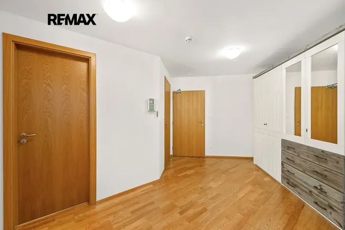 Prodej bytu 2+kk, Praha - Žižkov, Malešická, 84 m2