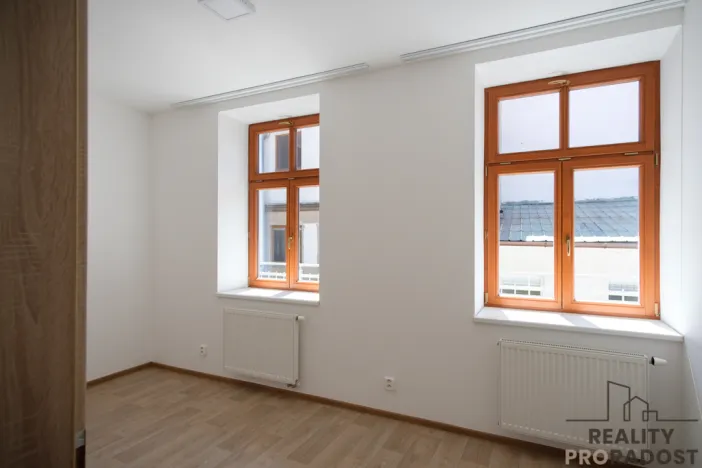 Pronájem bytu 2+kk, Olomouc, Dolní náměstí, 60 m2
