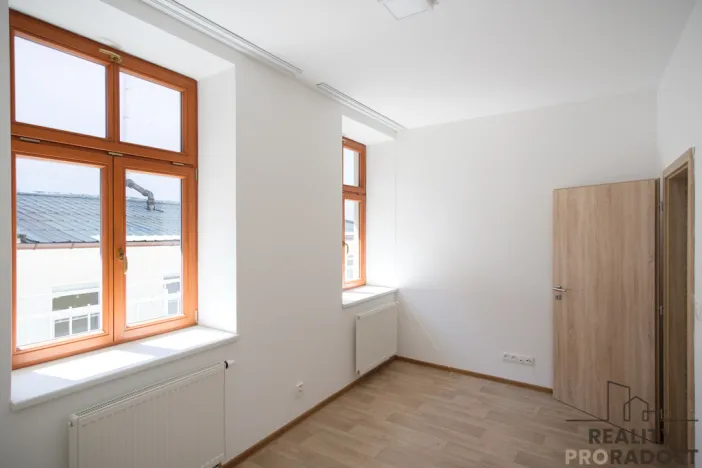 Pronájem bytu 2+kk, Olomouc, Dolní náměstí, 60 m2