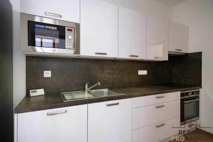 Pronájem bytu 2+kk, Olomouc, Dolní náměstí, 60 m2