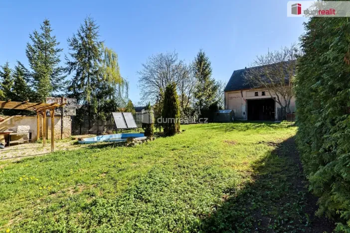 Prodej rodinného domu, Hořesedly, 350 m2
