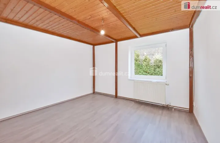 Prodej rodinného domu, Hořesedly, 350 m2