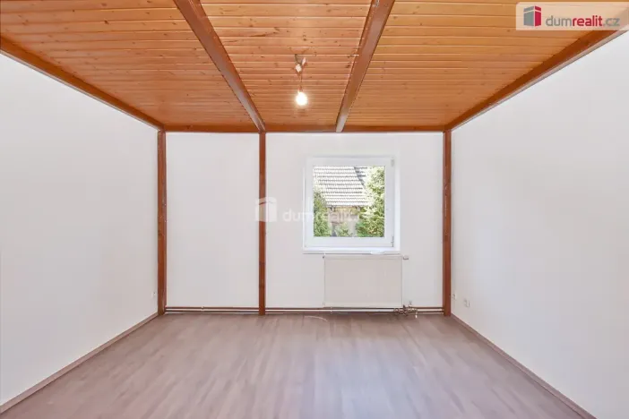 Prodej rodinného domu, Hořesedly, 350 m2