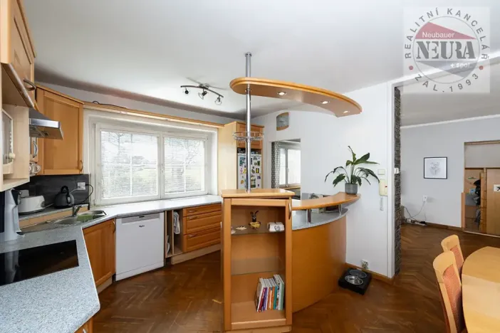 Prodej rodinného domu, Kojčice, 250 m2