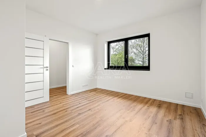 Prodej rodinného domu, Rostoklaty - Nová Ves II, 190 m2