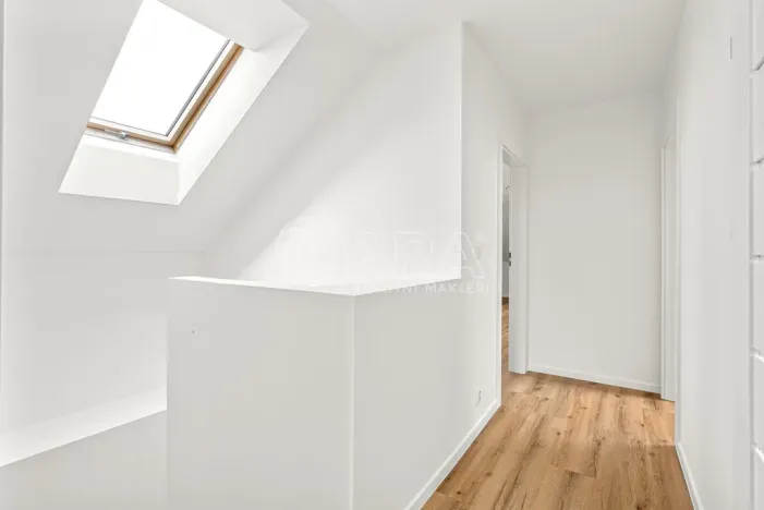 Prodej rodinného domu, Rostoklaty - Nová Ves II, 190 m2